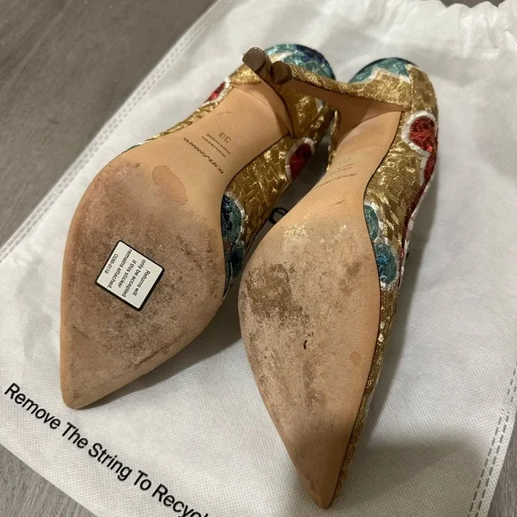 Dolce & Gabbana Gold and Red Floral Embroidered Heels - Picture 5 of 8